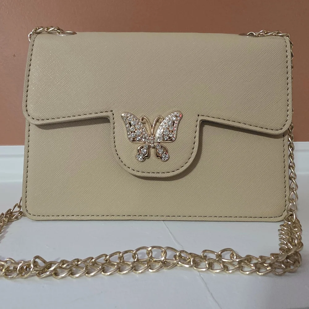 Chic‎ Beige Butterfly Chain Crossbody Bag